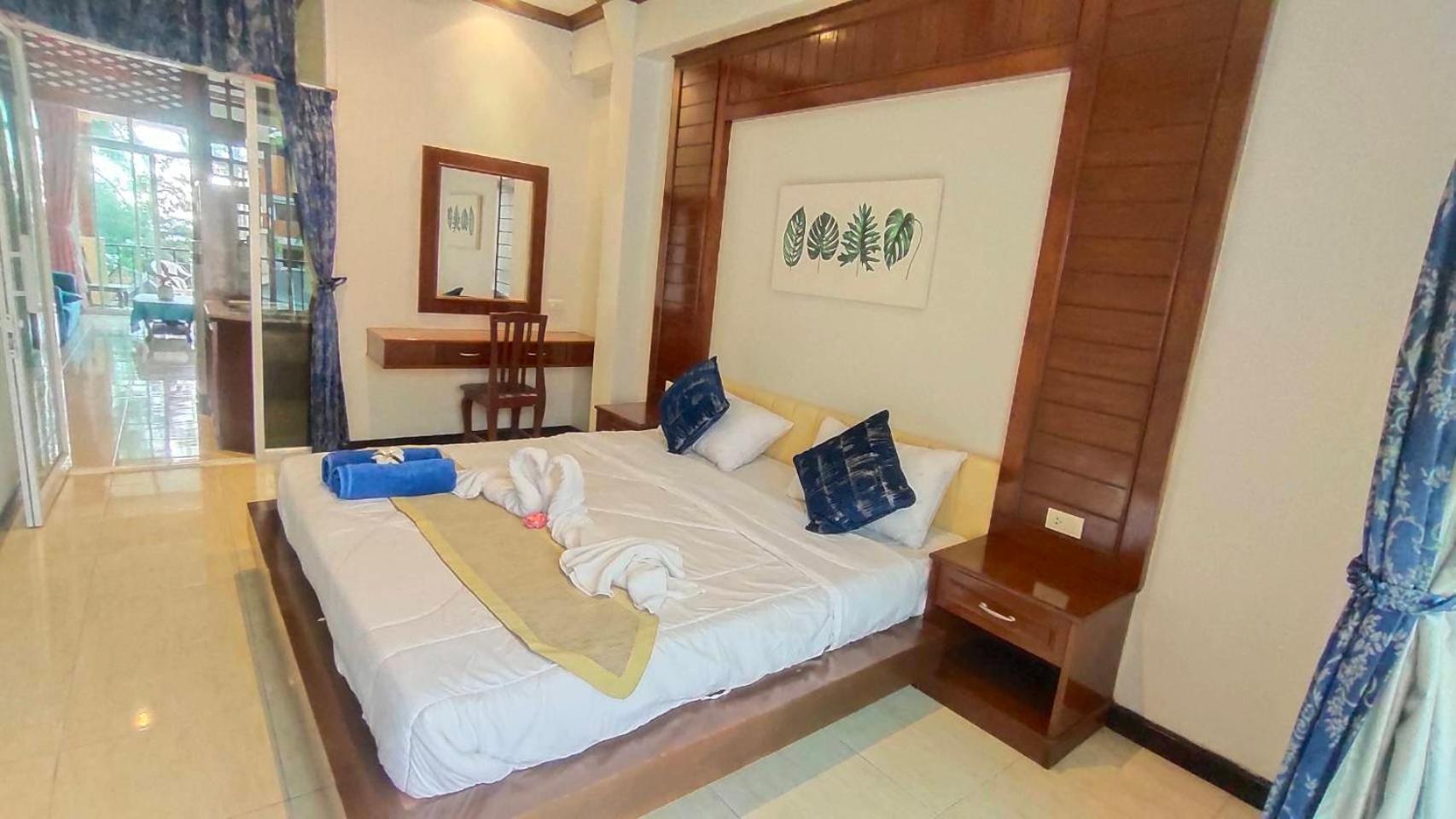 Phadee Apartment Karon Extérieur photo