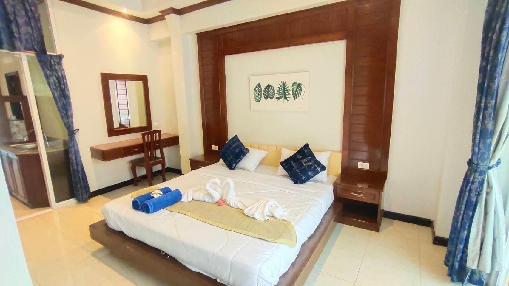 Phadee Apartment Karon Extérieur photo