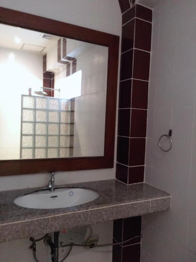 Phadee Apartment Karon Extérieur photo